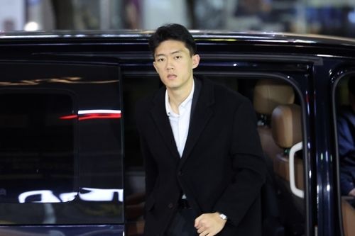 전두환 손자 전우원, 광주 도착 후 늦게 와서 죄송