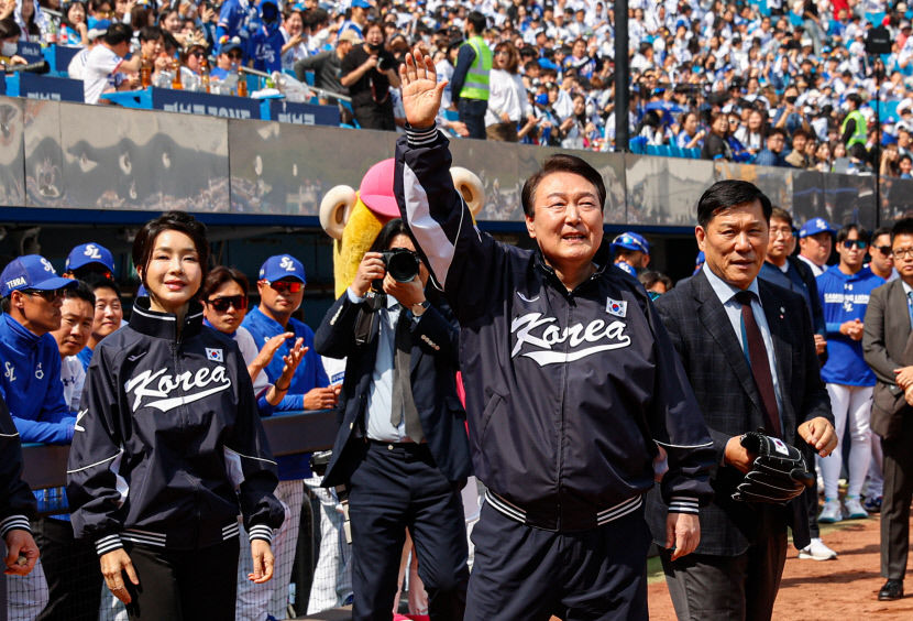 [尹 대구방문] 서문시장서 국정에너지 충전…대구 응원받고 정책동력 회복 의지