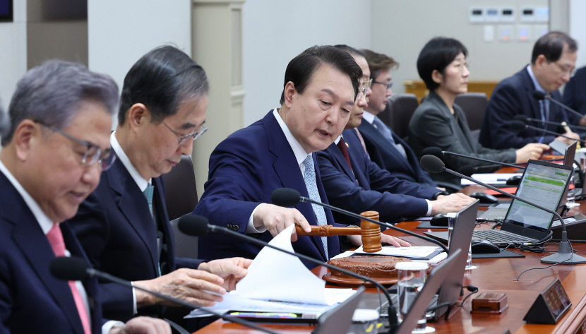 尹, 양곡관리법에 거부권 전형적 포퓰리즘 법안…매우 유감(종합)