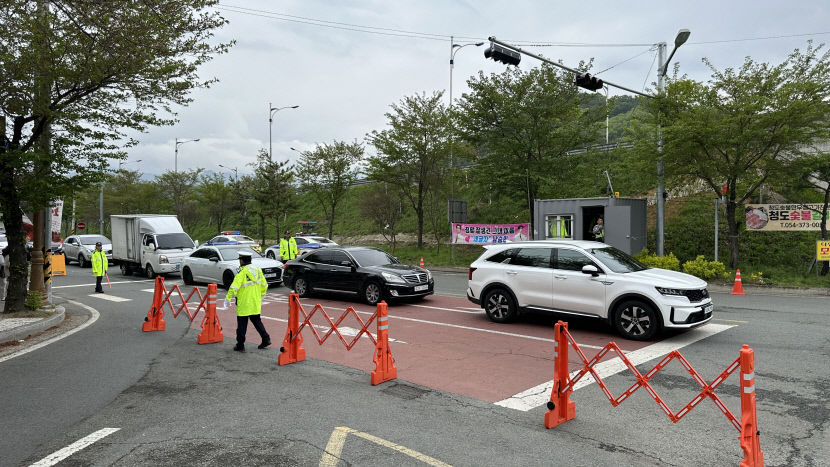 청도소싸움축제 때 인근업체 고객차량 통제 논란