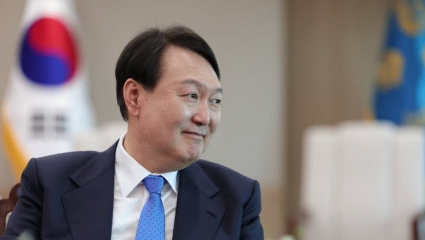 尹 지지율 1주일 만에 30%대 회복…4%포인트 오른 31%