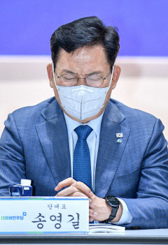 송영길 전 대표, 민주당 탈당…상임고문도 사퇴