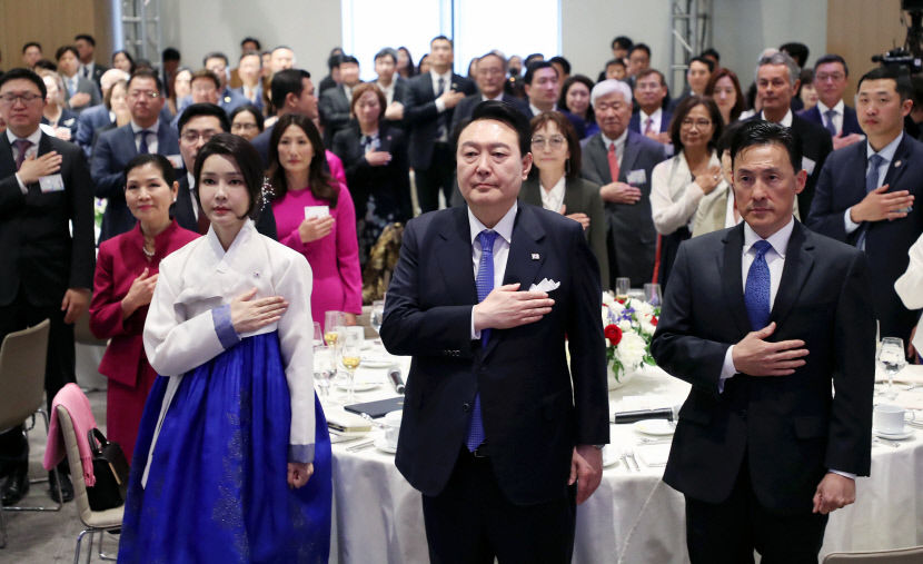 [尹국빈방미 동행취재] 국빈 방미 첫날…넷플릿스 깜짝 투자부터 동포만남까지
