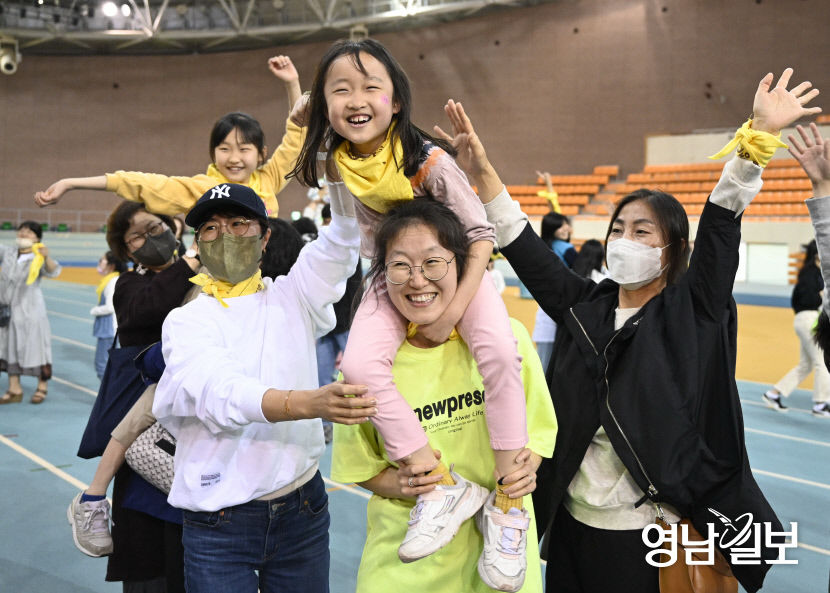 [포토뉴스] 즐거운 다둥이 가족들