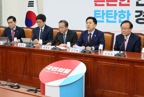 국힘 윤리위, 설화 김재원·태영호 최고위원 징계 절차 개시