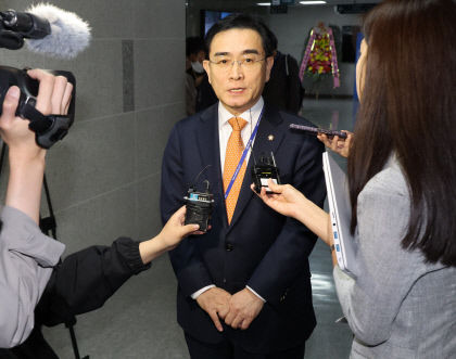국민의힘 김재원·태영호 최고위원, 자진 사퇴하나