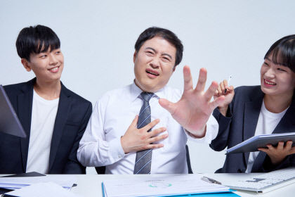 특별성과 줄게 MZ달래기···공무원들 현실성 없는 대책