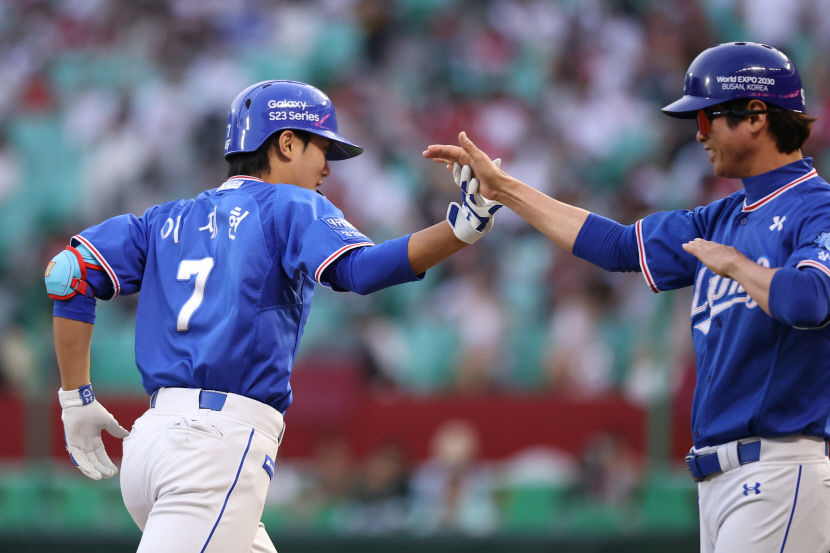 삼성 라이온즈, 김동엽·이재현 홈런 2방에 힘입어 SSG 3-2 제압… 이재현 이틀 연속 홈런