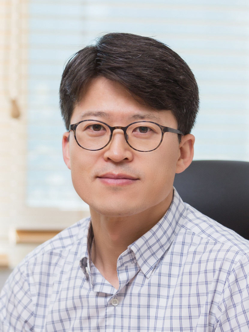 POSTECH, 질화붕소 사용해 2차원 유기 분자 결정의 층상구조 형성