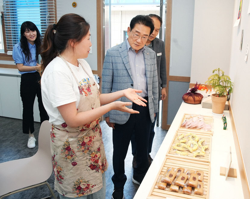 영천 청년 CEO 점포거리 2~3개 조성