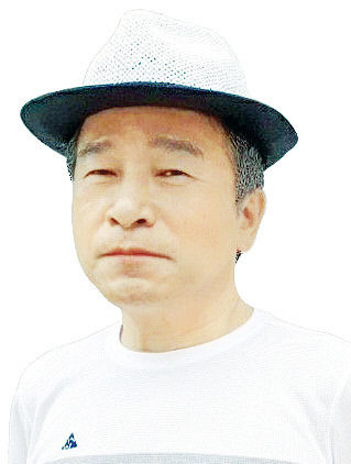 [정만진의 문학 향기] 어려운 시절
