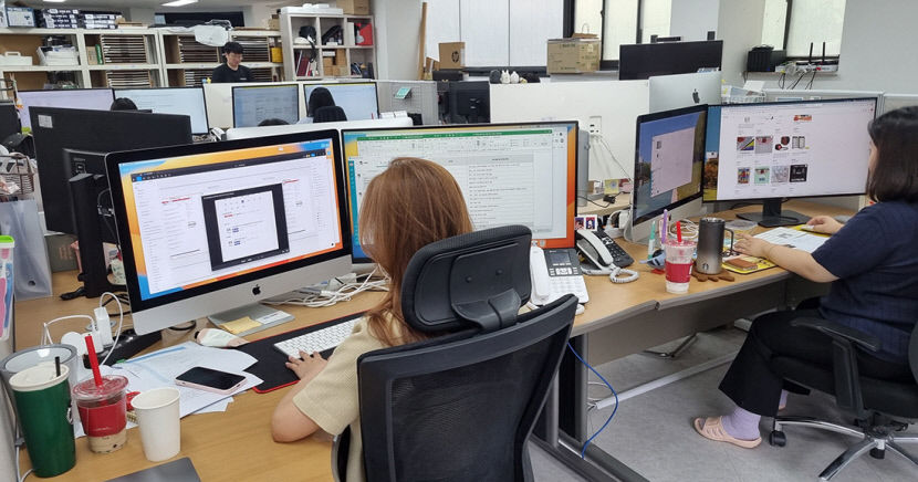 [대구경북에도 이런 기업이] 하이엔드 일러스트 플랫폼 일러니즘 만든 로맨