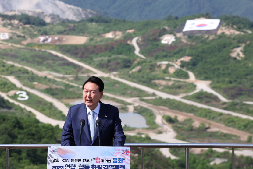 尹 역대 최대규모 연합합동 화력격멸훈련 주관…작전수행 능력 점검