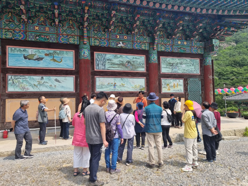 [동네뉴스] 대구 시각장애인들 역사현장의 숨결 온몸으로 느끼다