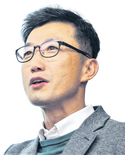[김희대 박사의 똑똑한 스마트시티·따뜻한 공동체] 공감도시:생성형 인공지능에 살아남는 법…WITH AI 시대로 전환하라