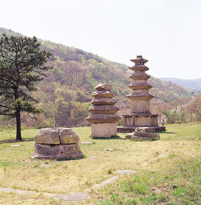 [이도국의 영남좌도 역사산책] 많은 문인 배출한 문학도시 경주···박목월과 조지훈의 우정 詩로 피어난 한국문학의 본향