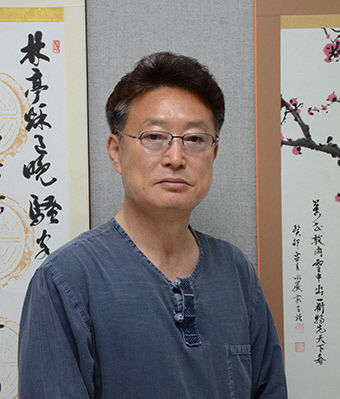 서화가로 제2인생…예술하는 지금이 전성기 소방서장 출신 유재환 개인전