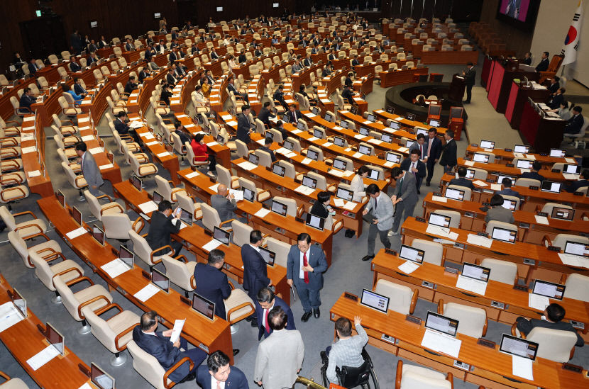 노란봉투법 부의·이태원특별법 패트 지정…6월국회 입법전쟁서 野 완승