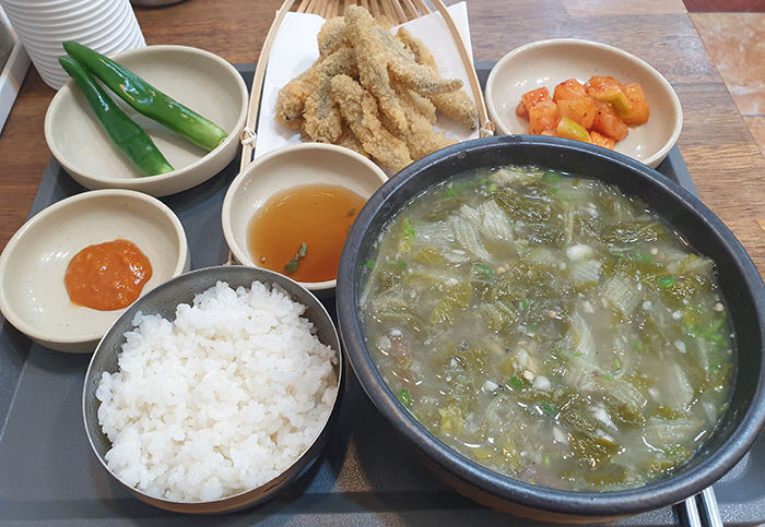 [대구 맛집] 대구 청밭추어탕 지산범물점…원기회복 돕는 추어탕 한여름 대표 보양식