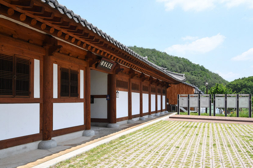 [별 따라 이야기 따라 영양에 취하다 .2] 문향(文鄕)의 고장 영양…조지훈·오일도·이문열…한국문학의 별 반짝반짝