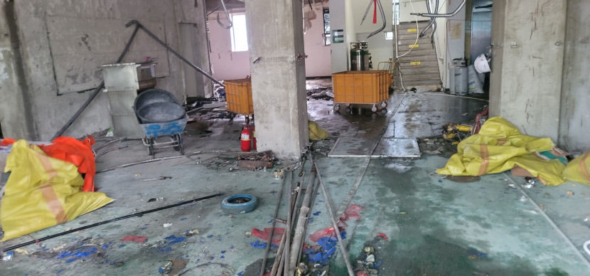 구미 폐업한 요양병원에서 철거 작업 중 화재