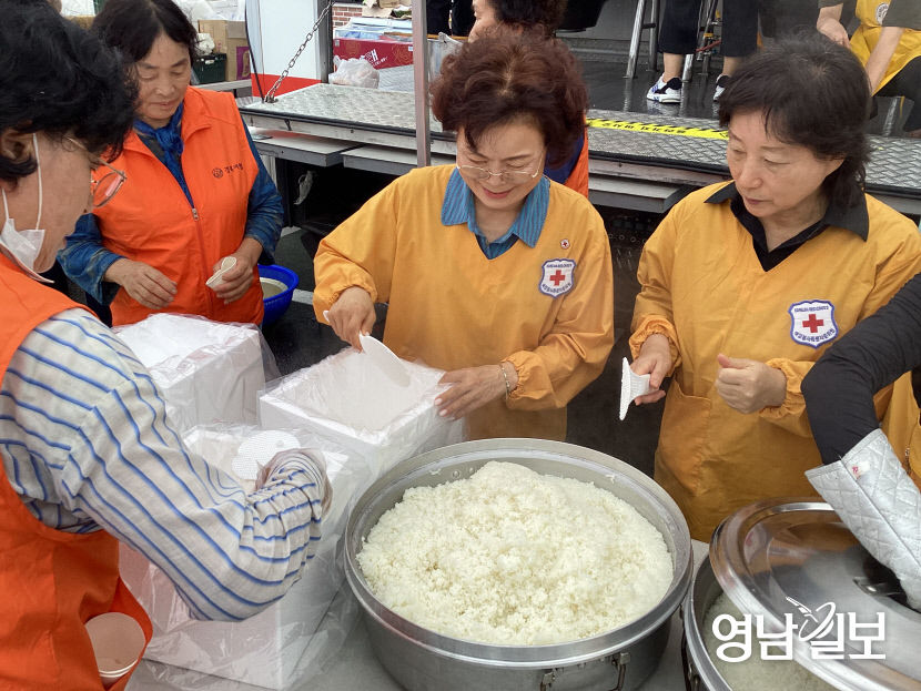 이름없는 천사 경북지역 자원봉사단체 이재민 지원 앞장