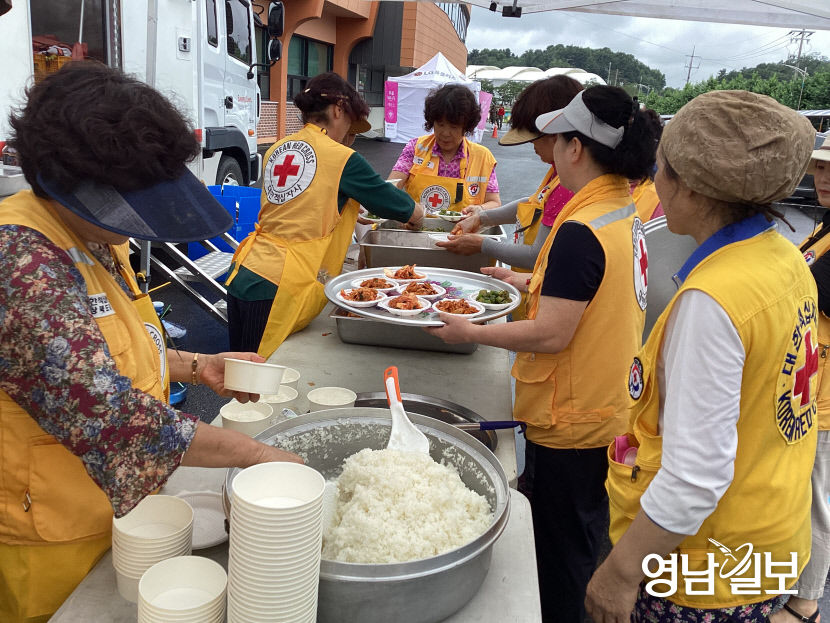 이름없는 천사 경북지역 자원봉사단체 이재민 지원 앞장