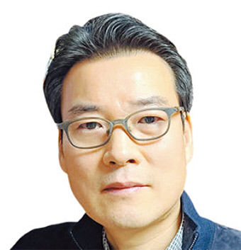 [이재호의 메타명리학] 외모 관심 많은 중1 아들 진로선택 고민 고달픈 직장생활 계속 해야 할까