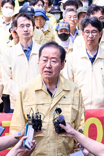 洪 집회 신고로 도로점용 허가권 배제 안돼…법제처, 대구 퀴어축제 관련 유권해석