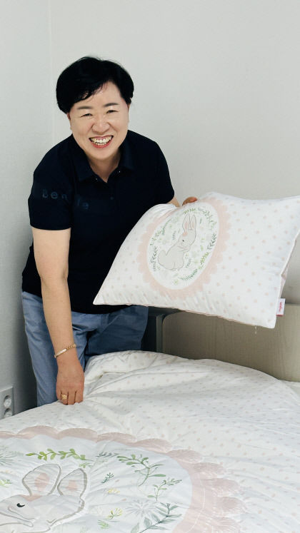 9.마이하우스_침구류전달2