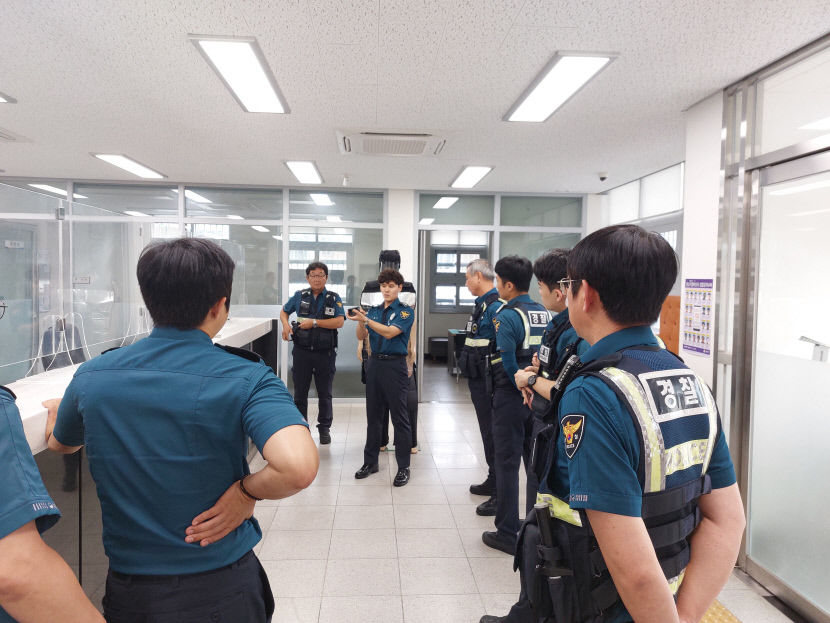 경산경찰서, 묻지마 칼부림 등 증가로 테이저건 훈련 강화