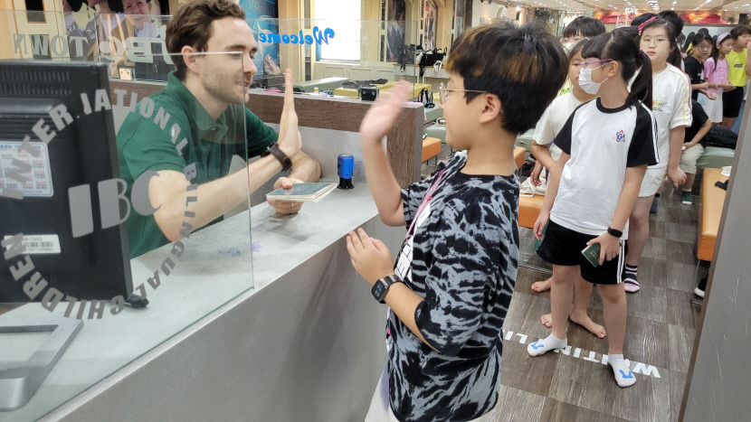 [동네뉴스] 대구 동대구초등서 진행된 무료 원어민 영어캠프