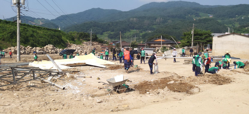 예천 공무원, 수해 응급복구에 적극 나선 민간단체에 감사의 편지 보내···STF가 있는 경북은 축복