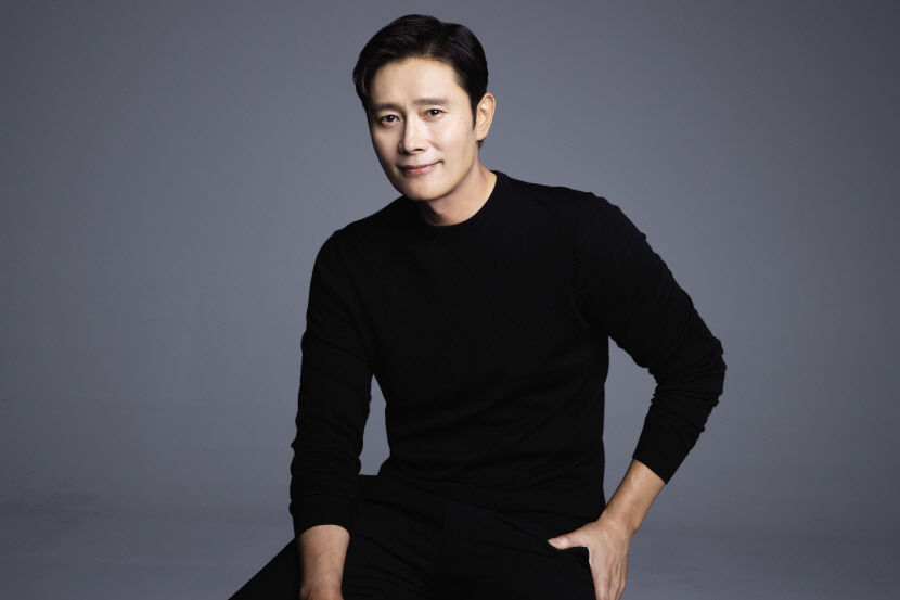영화 콘크리트 유토피아 이병헌을 만나다