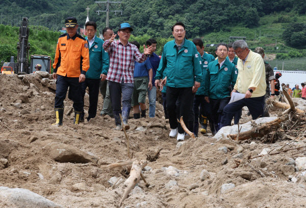 카눈 북상에 전국 산사태 위기경보 심각단계로 격상