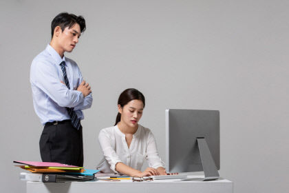 부당해고·근로조건 변경 등…수습사원 울리는 5대갑질