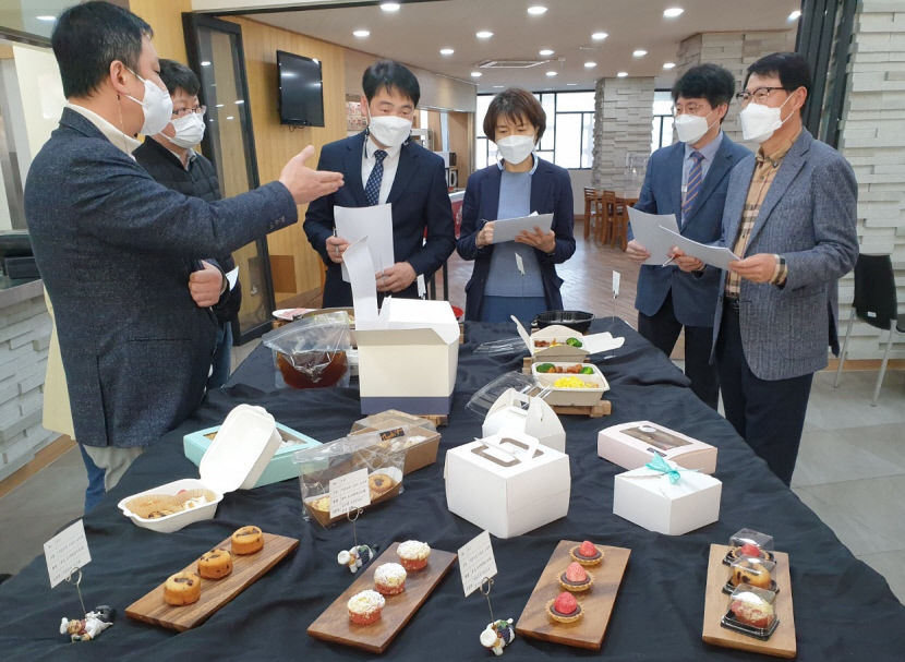 약돌한우·오미자 특산물 가공품으로 먹고사는 구조 다지다