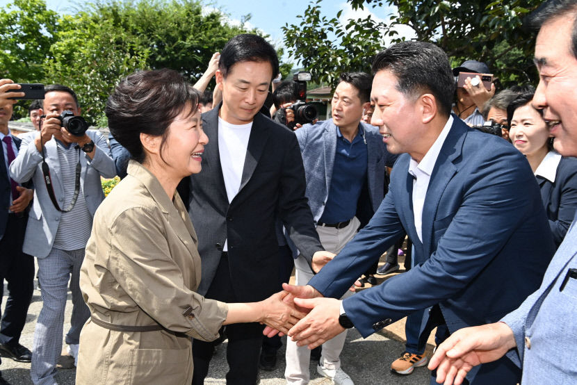 김장호 구미시장, 박근혜 전 대통령과 각별한 인연 눈길