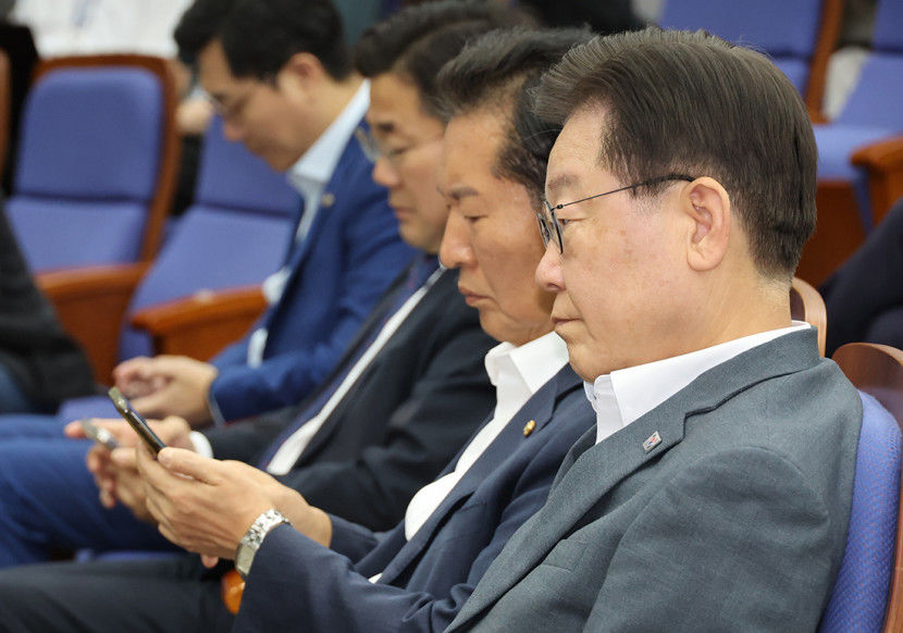 [포토뉴스] 네번째 포토라인 서는 이재명