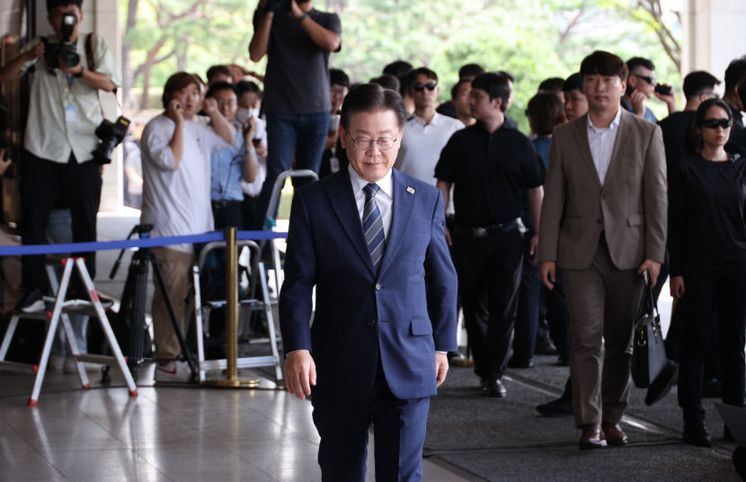 검찰 출석 이재명 없는 죄 뒤집어씌워, 정치검찰의 조작수사