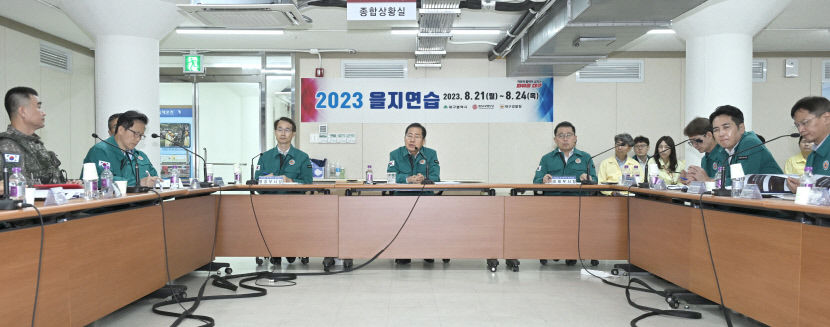 홍준표, 을지연습 첫 날 내년엔 선제타격 훈련도 미리 해야