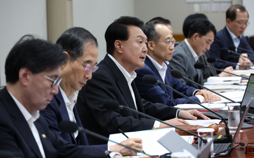 [속보]尹대통령 묻지마범죄 대응위해 경찰 치안중심 구조 개편