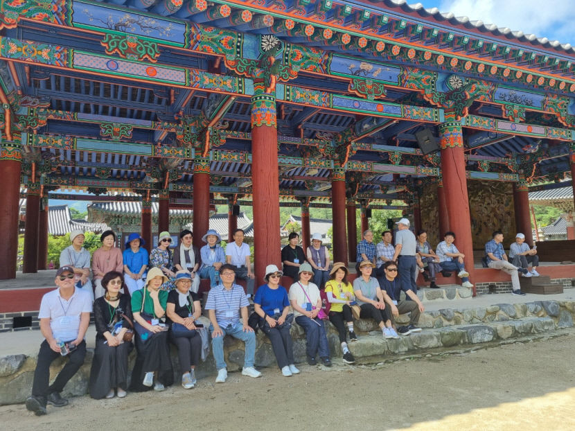 [동네뉴스] 청도 신화랑풍류마을서 수필미학 문학캠프 열려
