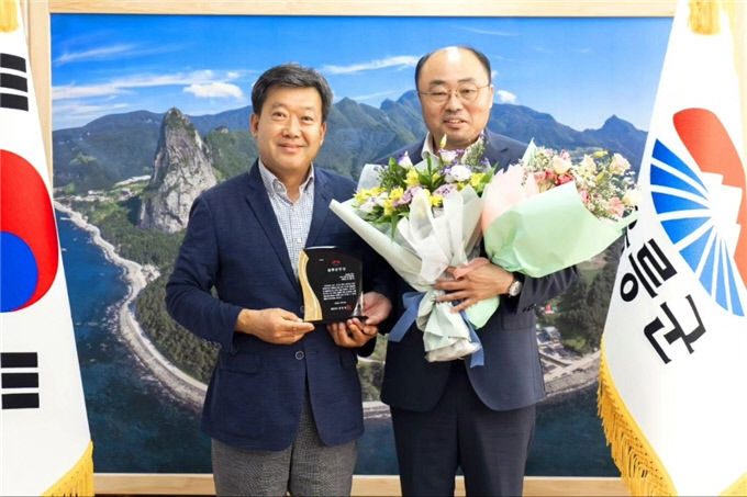 포항 출신 최병욱 국토부 노조위원장, 울릉군민상 특별상 수상