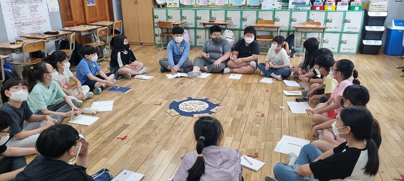 새싹들 여린 마음 튼튼하게…긍정의 습관 키운다
