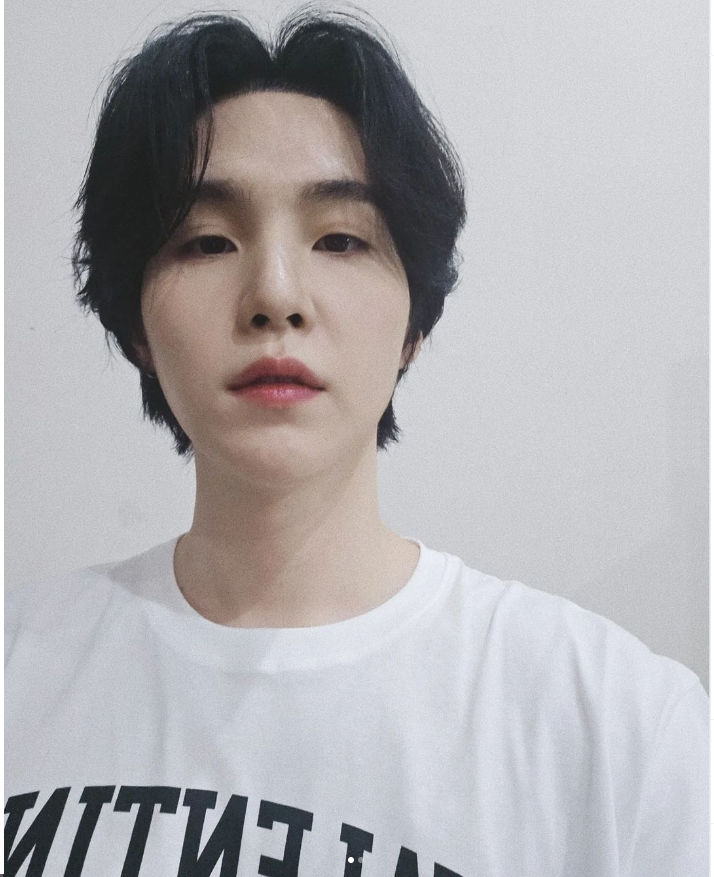 방탄소년단 슈가,  22일 사회복무요원 군 복무 시작…진·제이홈 이어 세번째