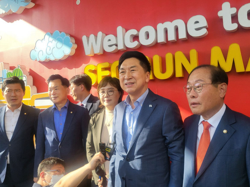 李 입장문에 김기현 법원 판단 지켜보는 것이 영장 청구받은 피의자의 도리