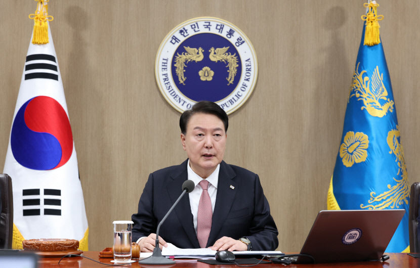 尹 국민 체감토록 명절 물가안정 최선…국무회의서 순방성과 공유도