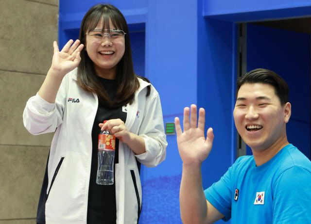 [아시안게임] 롤러스케이트 정병희 金메달, 한일전 사격 혼성 10m 공기권총 銅메달