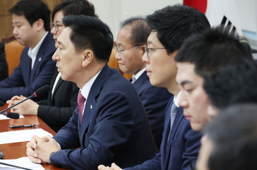 강서구청장 보궐선거 참패로 국민의힘 지도부 책임론 불거져